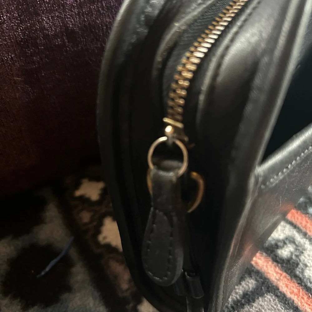 COACH Vintage Abbie Crossbody
Shoulder Bag 9017 - Picture 9 of 9